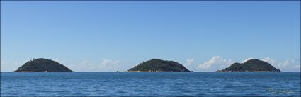 Smith, Bowen an Hudson Islands - QLD (PBH4 00 14671)